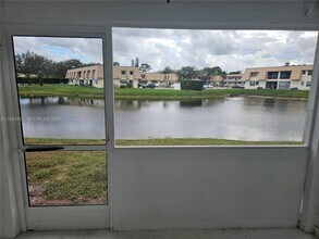 4479 Oak Terrace Dr in Greenacres, FL - Building Photo - Building Photo