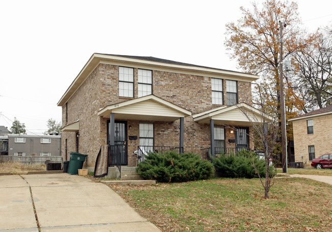 200-216 Cochran St in Memphis, TN - Foto de edificio - Building Photo