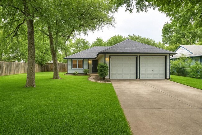 702 Twin Oak Trail