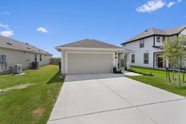 208 Blue Agate Ct in Jarrell, TX - Foto de edificio - Building Photo