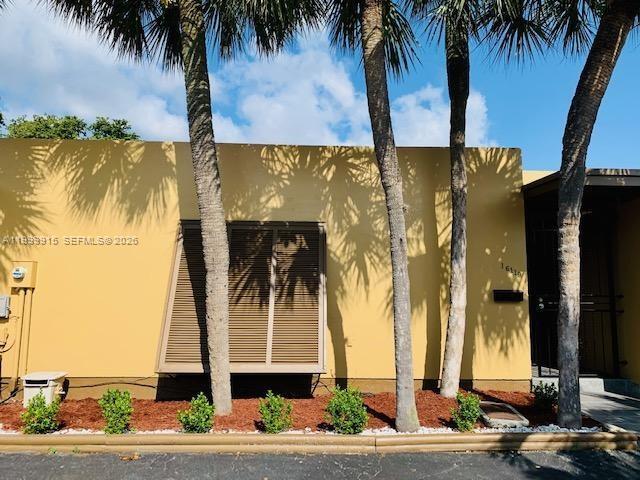 16119 Kingsmoor Way in Hialeah, FL - Building Photo - Building Photo