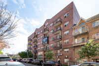 14118 Cherry Ave in Flushing, NY - Building Photo - Building Photo