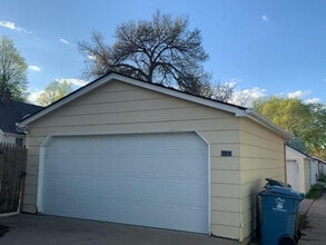 6037 4th Ave S in Minneapolis, MN - Building Photo - Building Photo