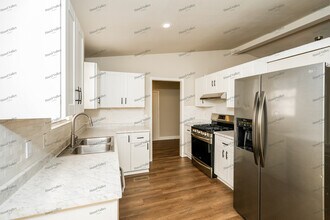 405 W Austin St in Broken Arrow, OK - Foto de edificio - Building Photo