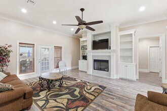 1782 N Gabriel Square in Lake Charles, LA - Building Photo - Building Photo