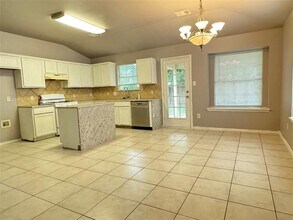 1412 Vanilla Bean Dr in Pflugerville, TX - Foto de edificio - Building Photo
