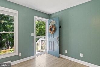 2652 Collins Ct in Haymarket, VA - Building Photo - Building Photo