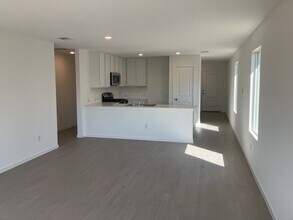 1519 Cork Xing in New Braunfels, TX - Building Photo - Building Photo