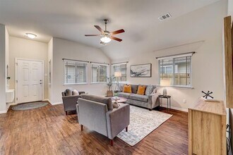 124 Lasino Dr in Georgetown, TX - Building Photo - Building Photo