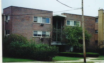 3839-3845 S Halsted St Apartamentos