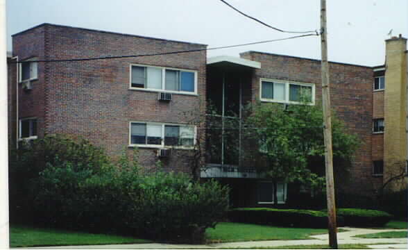 3839-3845 S Halsted St in Chicago, IL - Foto de edificio