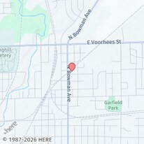 907 Maple St in Danville, IL - Building Photo