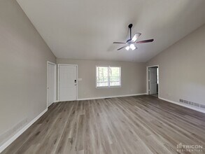 65 Brentwood Dr in Dallas, GA - Building Photo - Building Photo