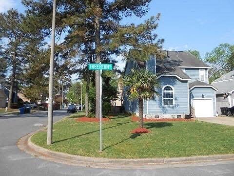 property at 1114 Treefern Pl