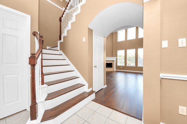 4703 Zachary Ln in Sugar Land, TX - Building Photo - Building Photo