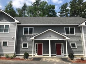 27 E Ridge Dr in Milford, NH - Building Photo
