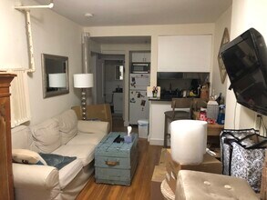 457 Beacon St, Unit 9 in Boston, MA - Building Photo - Building Photo