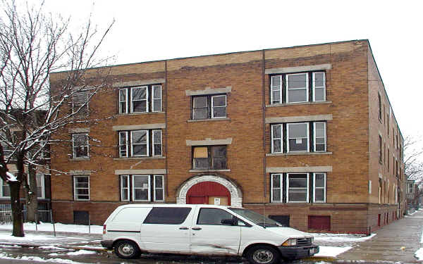 6055 S Peoria St in Chicago, IL - Building Photo - Building Photo