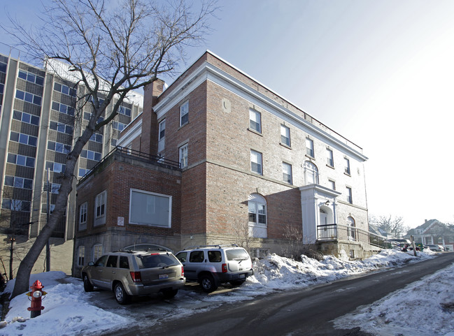 Abbie in Madison, WI - Foto de edificio - Building Photo