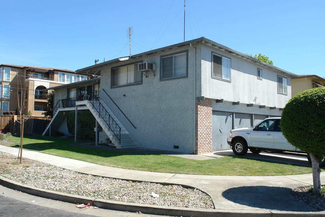 808 Opal Dr in San Jose, CA - Building Photo