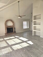 1738 Dean Jones Dr in El Paso, TX - Building Photo - Building Photo