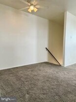 425 Leaf Ave. in Bellmawr, NJ - Building Photo