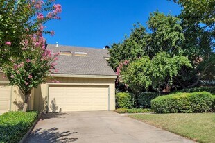 22 Alameda Park Cir in Chico, CA - Building Photo