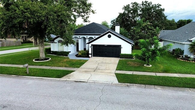 property at 28739 Raleigh Pl