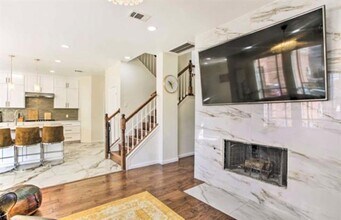 1805 Arbor Creek Dr in Garland, TX - Building Photo - Building Photo