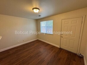 976 Latigo Dr in Carson City, NV - Building Photo - Building Photo