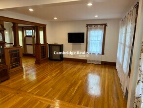 19 High St, Unit T in Cambridge, MA - Building Photo - Building Photo