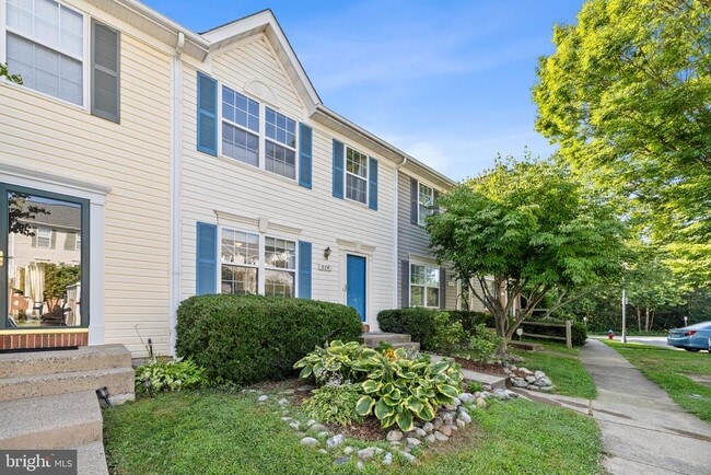 574 Highland Towne Ln in Warrenton, VA - Building Photo - Building Photo