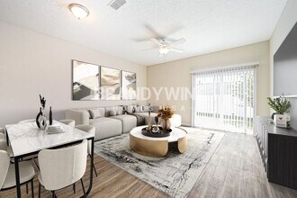 548 Narnia Ct in Jacksonville, FL - Building Photo - Building Photo