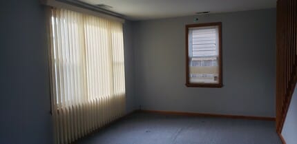 5413 N Mobile Ave in Chicago, IL - Building Photo - Building Photo