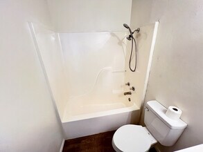 902 Scurry St in Big Spring, TX - Building Photo - Building Photo