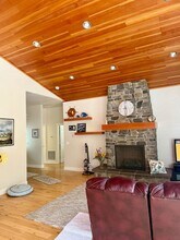 2110 Timberline Dr in Coos Bay, OR - Building Photo - Building Photo