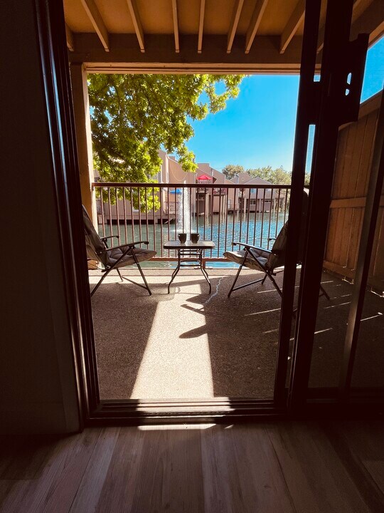 7958 Arcade Lake Ln, Unit Text to see 415.885.9090 in Citrus Heights, CA - Building Photo