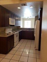 3073 E Fox Run Way in San Diego, CA - Building Photo - Building Photo
