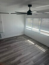 3527 18th Ave S in St. Petersburg, FL - Building Photo - Building Photo