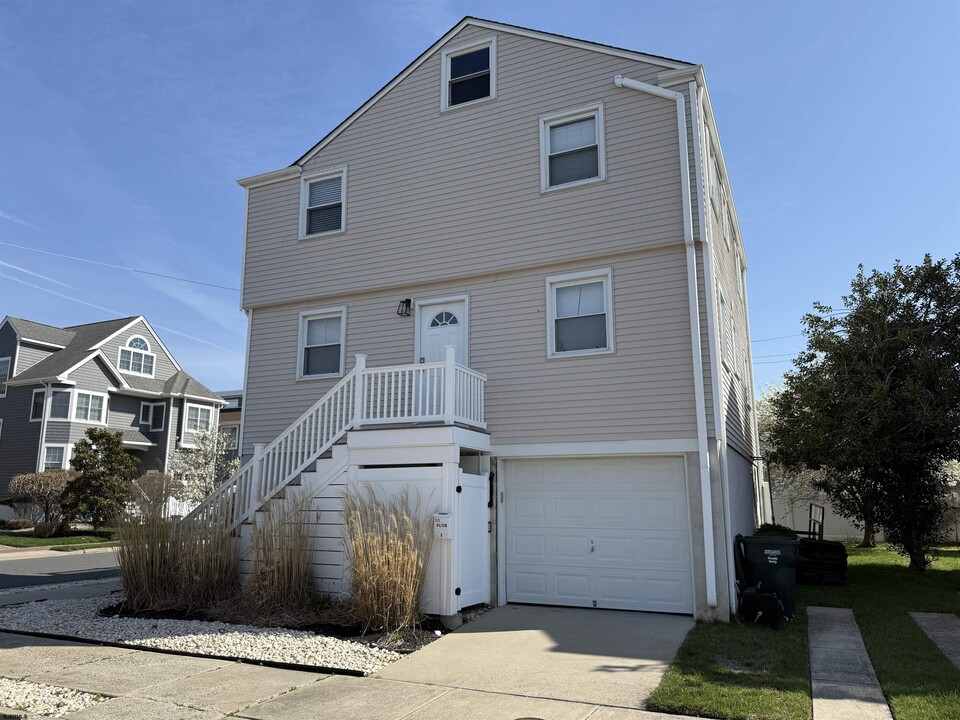 315 N Wilson Ave in Margate City, NJ - Building Photo