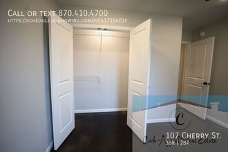 107 Cherry St in Brookland, AR - Foto de edificio - Building Photo