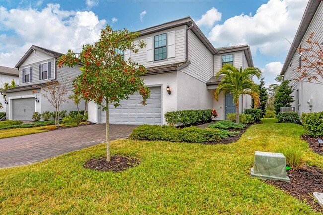 6102 Bluestar Ct in Lakewood Ranch, FL - Building Photo - Building Photo