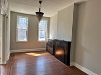 1907 Division St photo'