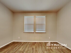 3311 Angus Crossing in San Antonio, TX - Building Photo - Building Photo