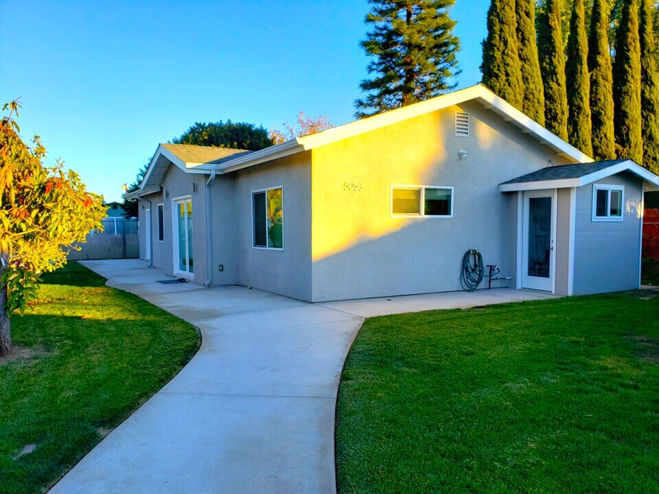 5053 63rd St in San Diego, CA - Building Photo