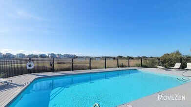 1801 Canal Dr in Carolina Beach, NC - Building Photo - Building Photo