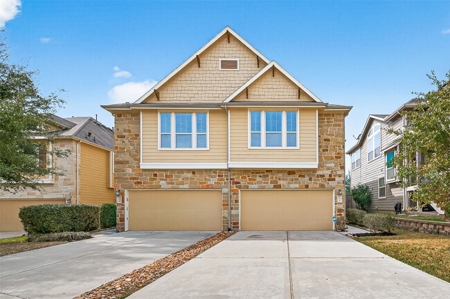 property at 134 Mimosa Silk Ct