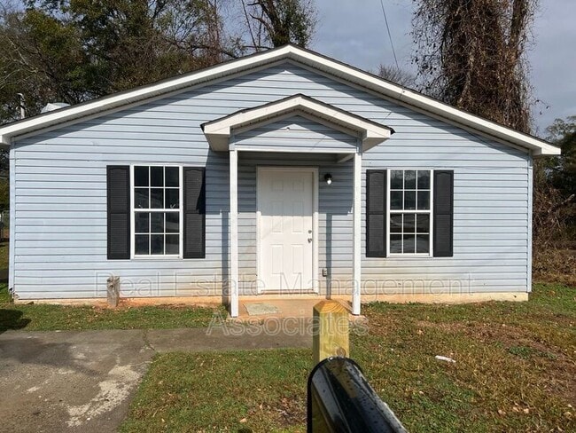 property at 201 Grove Pl