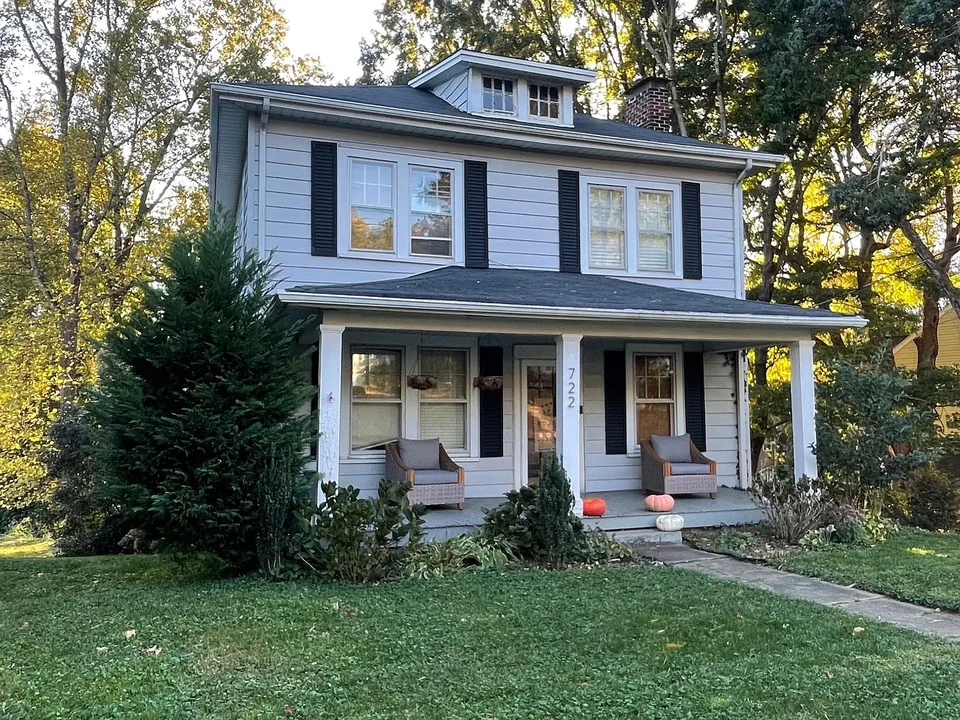 722 S Sunset Dr in Winston-Salem, NC - Foto de edificio