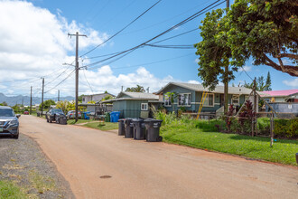 Puu Place in Wahiawa, HI - Foto de edificio - Building Photo